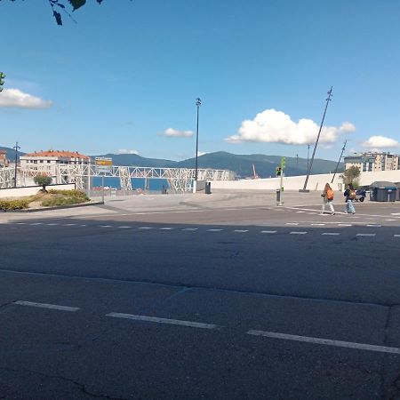 Moderno Apartamento Con Encanto En El Centro De Vigo Esterno foto