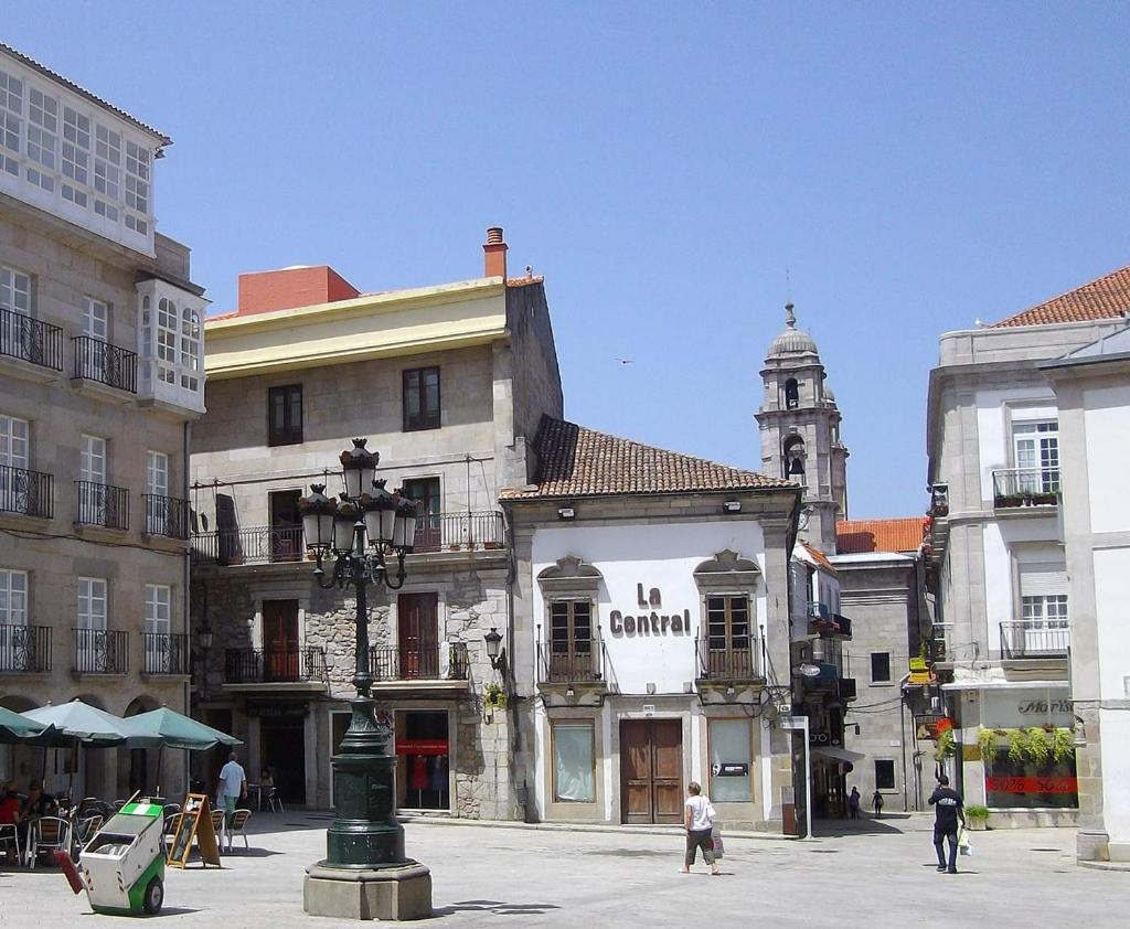 Moderno Apartamento Con Encanto En El Centro De Vigo Esterno foto