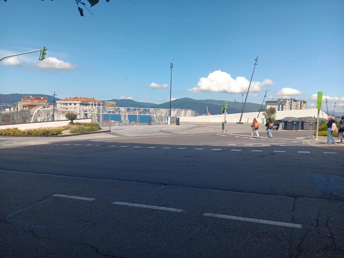 Moderno Apartamento Con Encanto En El Centro De Vigo Esterno foto