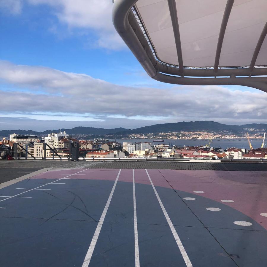 Moderno Apartamento Con Encanto En El Centro De Vigo Esterno foto